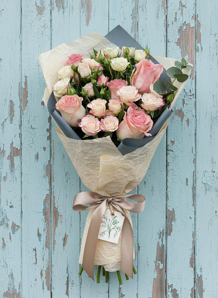 Букет цветов из: Розы в Власихе Алтайский край