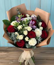 Букет цветов из:  Розы и Альстромерии в Власихе Алтайский край