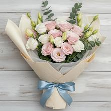 Букет цветов из:  Лизиантусы в Власихе Алтайский край