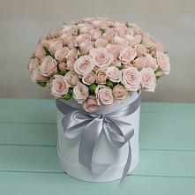 Цветочная композиция из Розы в шляпной коробке в Власихе Алтайский край