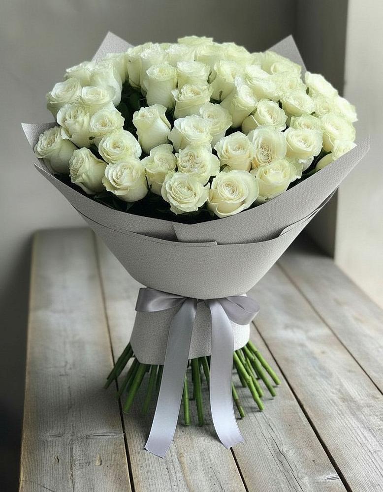 Букет 35 Белых роз в Власихе Алтайский край