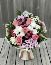 Букет цветов из:  Альстромерии, Гвоздики, Розы и Хризантемы в Власихе Алтайский край